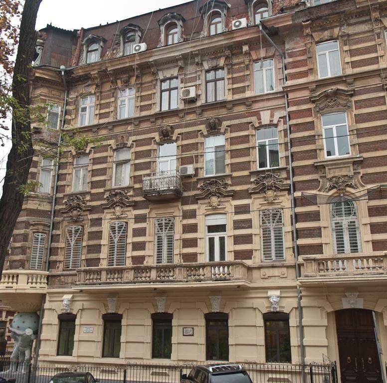 Welcome Apartments In Odessa Bagian luar foto